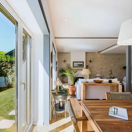 Elegant Garden By Portugal Portfolio Villa *