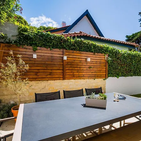 Elegant Garden By Portugal Portfolio Villa Cascais