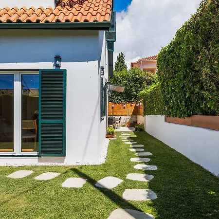 Elegant Garden By Portugal Portfolio Villa Cascais